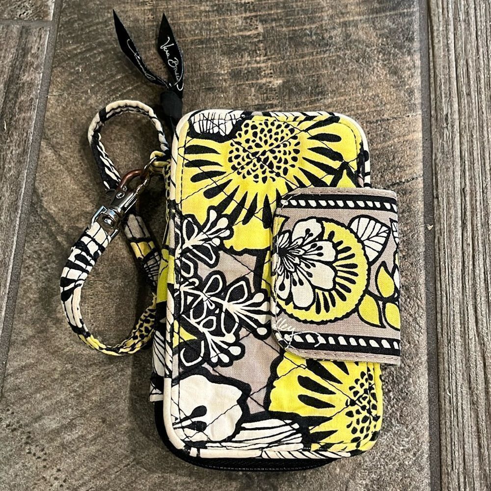 Vera Bradley ID wristlet/wallet